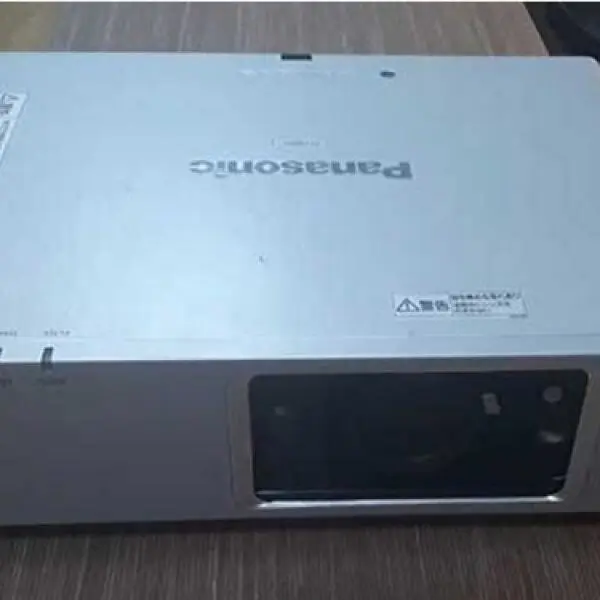 Máy Chiếu Panasonic Cũ Chính Hãng Phân Phối Uy Tín tại Hà Nội HCM